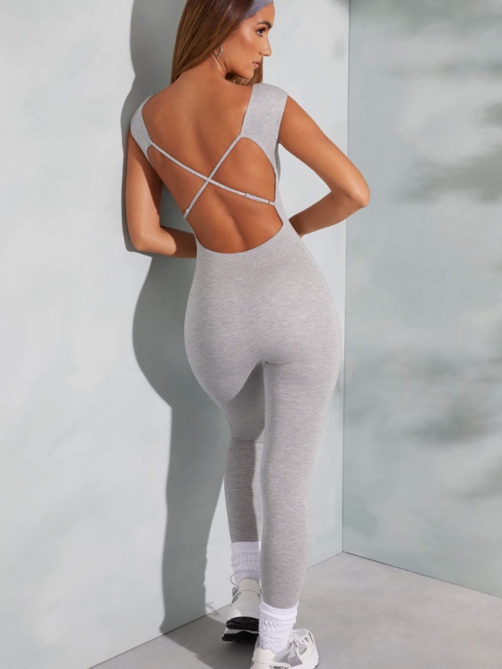 Oh Polly Open Back Scoop Neck Jumpsuit in Marled Grey 6 - Picture 2 of 3